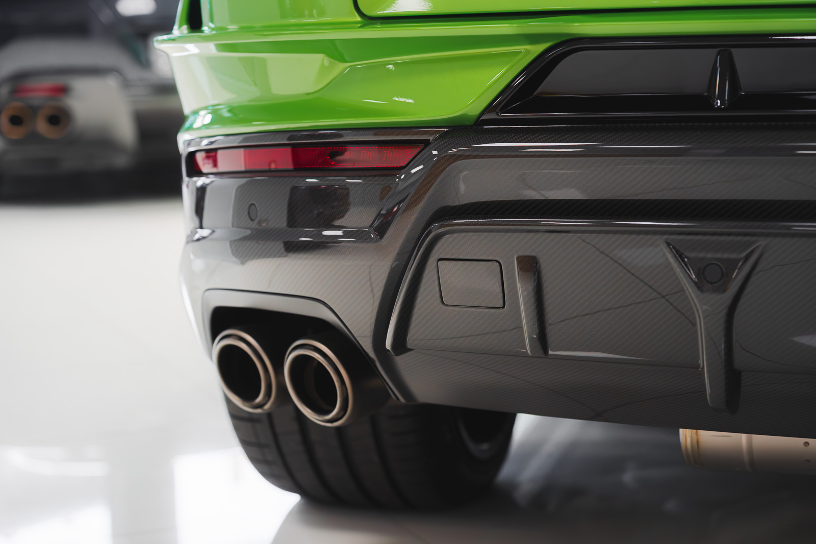 LAMBORGHINI URUS PERFORMANTE