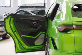 LAMBORGHINI URUS PERFORMANTE