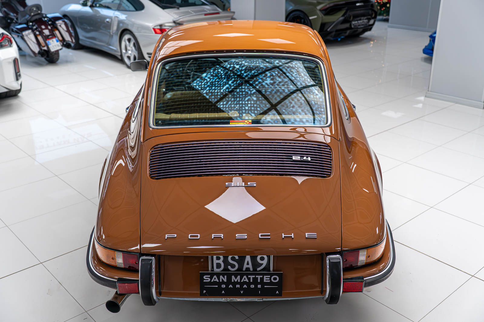 PORSCHE 911 2.4 S