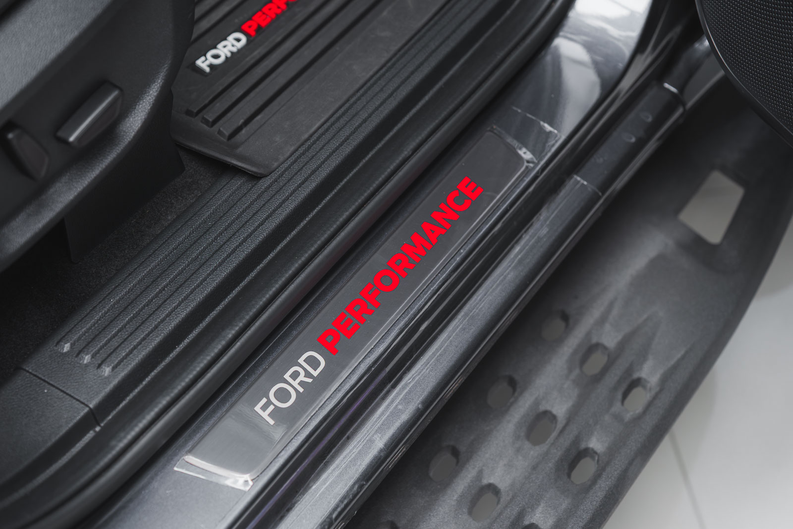 FORD RAPTOR *POSSIBILITA’ SUBENTRO LEASING*